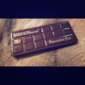 Too Faced Chocolate Bar eyeshadow palette